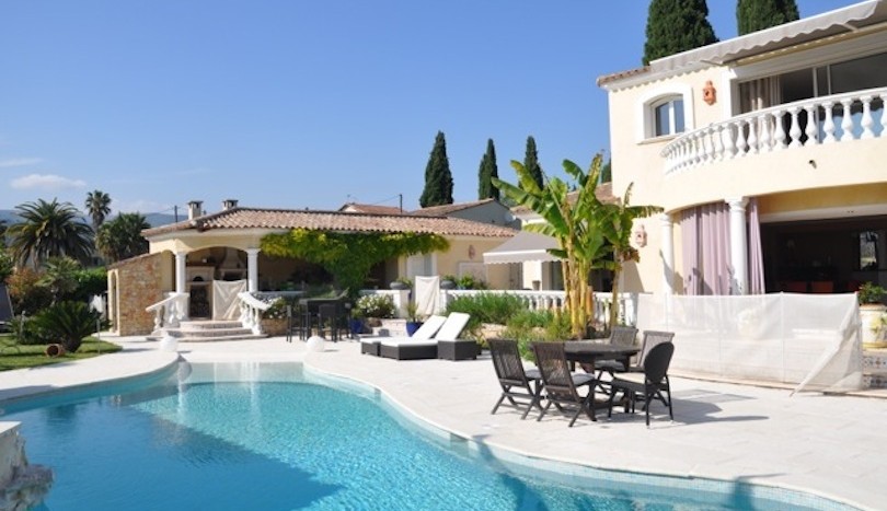 04 luxury holiday villa pool garden la Colle sur Loup view pool